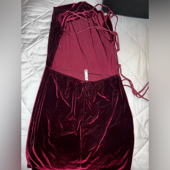 Velvet mini dress - Picture 4 of 5